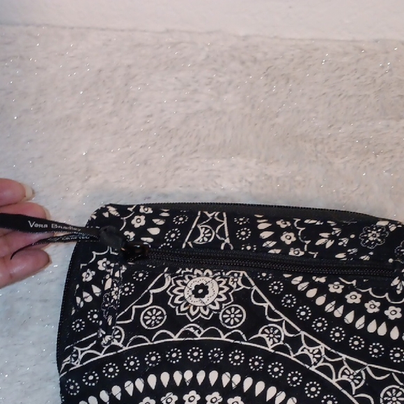 Vera Bradley Black and Cream Floral Wallet - Picture 6 of 13